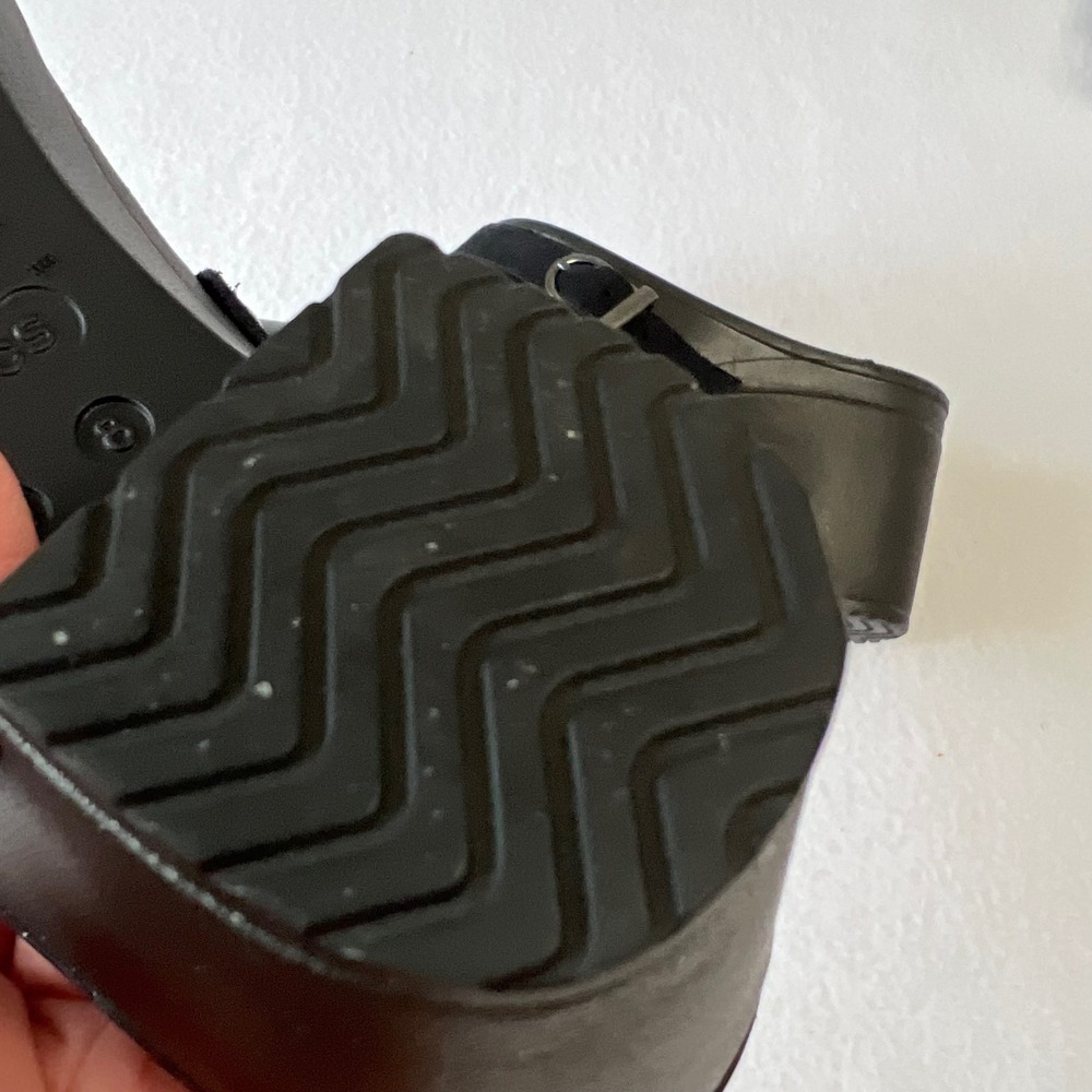 Crocs Sarah Dual Clog Womens Size 8 Black Buckle Platform Heel 203631 Chunky - Picture 5 of 8
